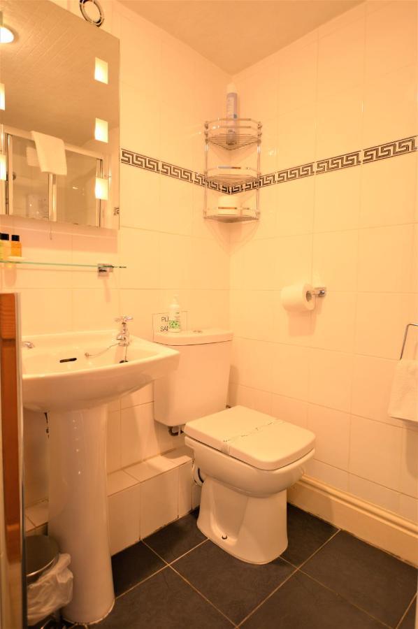 All Seasons Guest House Віндермір Екстер'єр фото